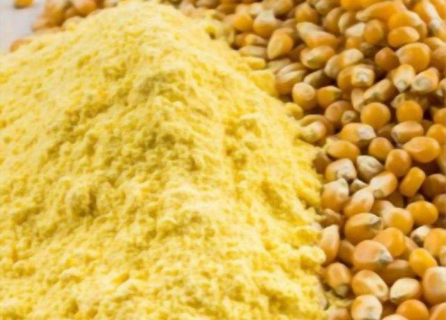 Yellow corn flour
